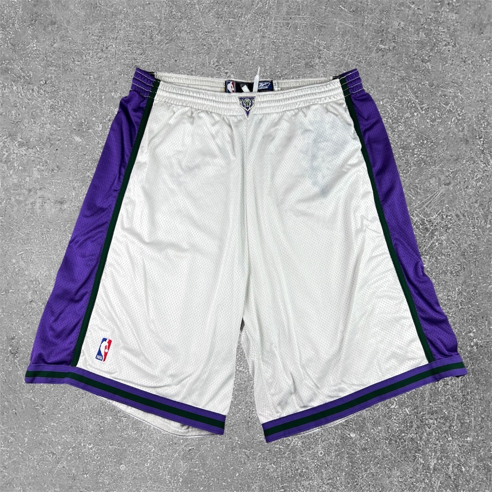 Reebok Milwaukee Bucks Shorts Mens‎ 44 White Purple NBA Mesh Vintage Basketball